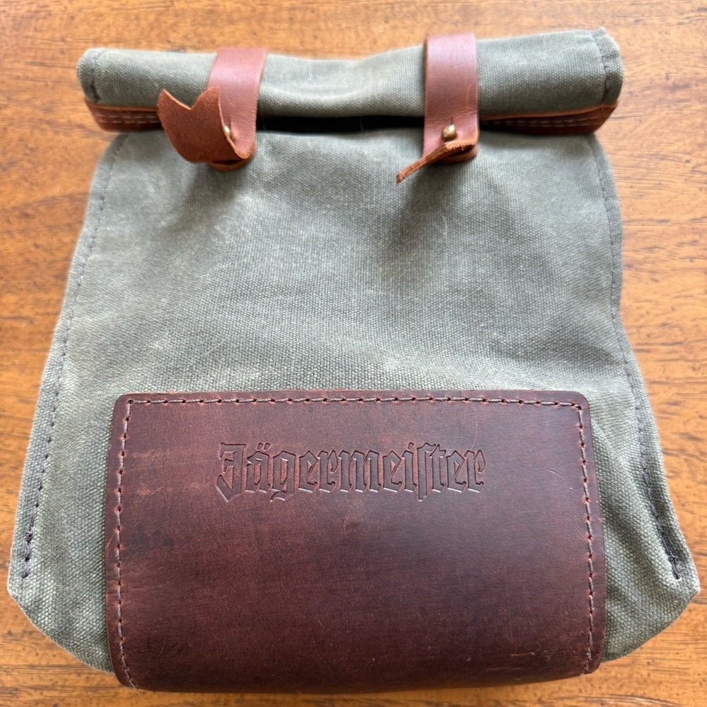 NWOT RUSTICO Waxed Canvas Lunch Bag Tote Leather Strap Closure Jagermeister